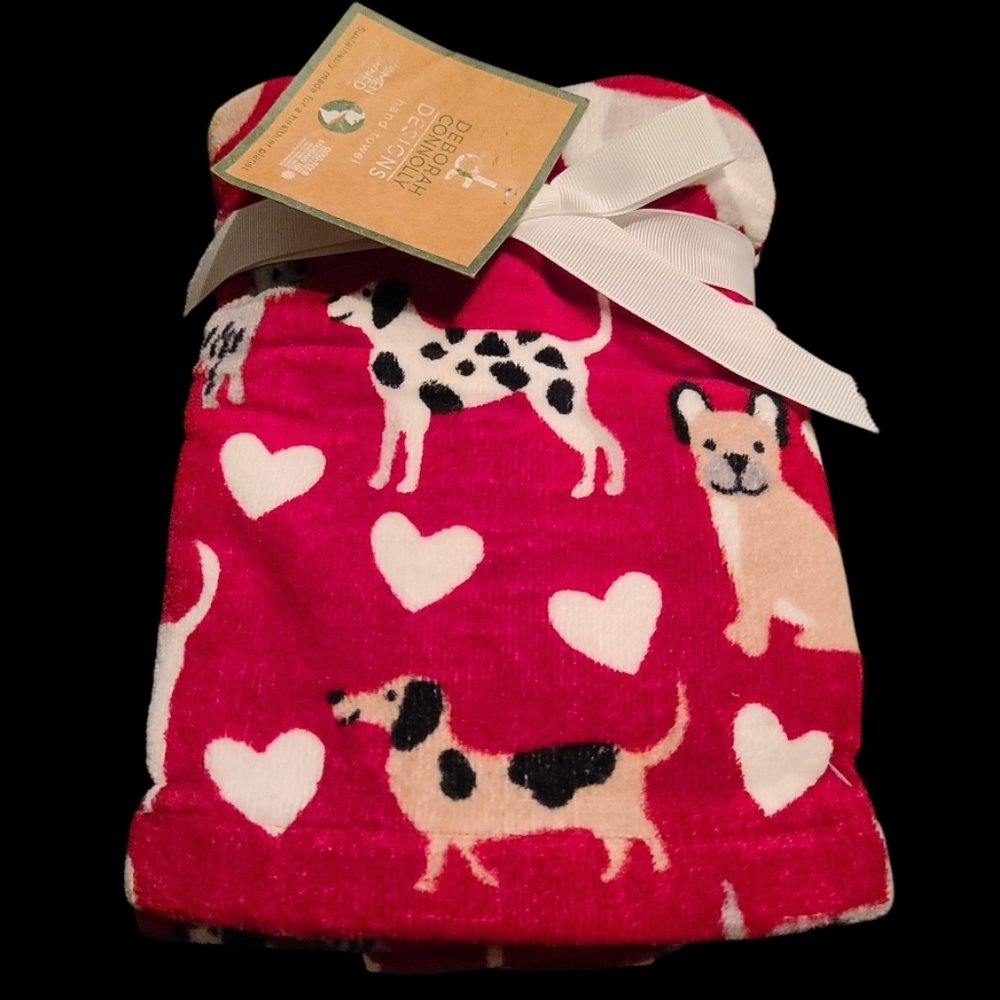 2 Piece Deborah Connolly Dogs Valentines Day Hearts Bath Hand Towel Set New
